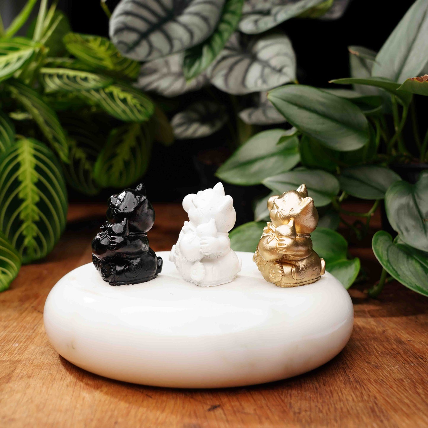 Concrete Lucky Cat Set - Maneki Neko Set For Luck, Wealth, and Prosperity