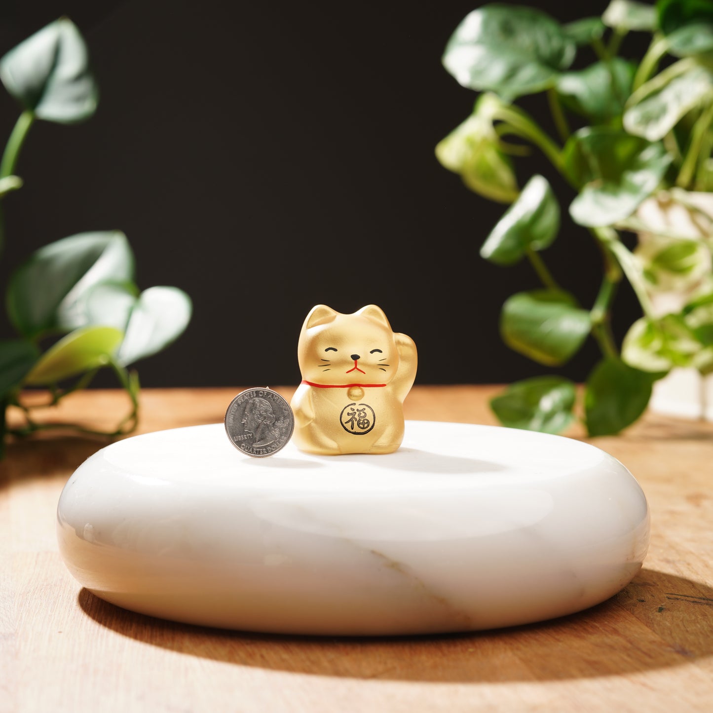 Gold Ceramic Maneki Neko- Lucky Cat For Wealth
